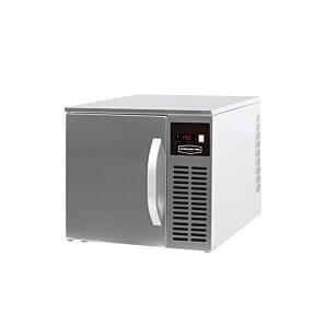 Front view of the Sterling Pro SP0315BC 3 Grid Blast Chiller, 15kg/6kg
