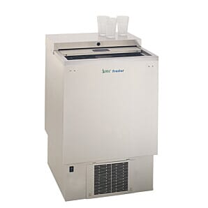 Front view of the IMC Frostar FR60 Top-loading Glass Froster, 132 Litres