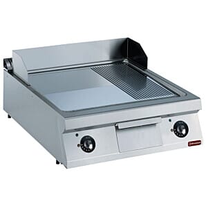 Diamond E22/PMCD8T-230/3--N 2/3 Smooth 1/3 Ribbed Electric Cooking Plate, 15kW