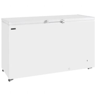 Front view of the Tefcold GM500 White Solid Lid Chest Freezer, 463 Litres
